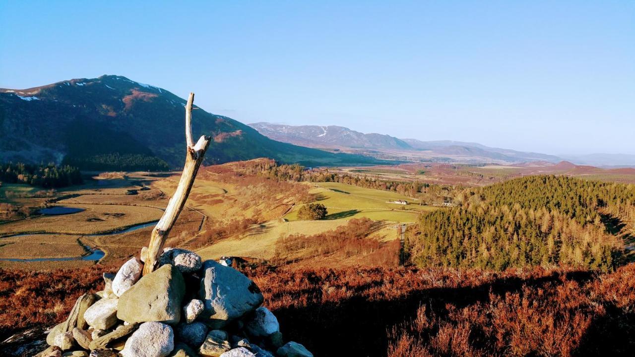 Glentruim Lodge Ecopod Newtonmore Exterior foto